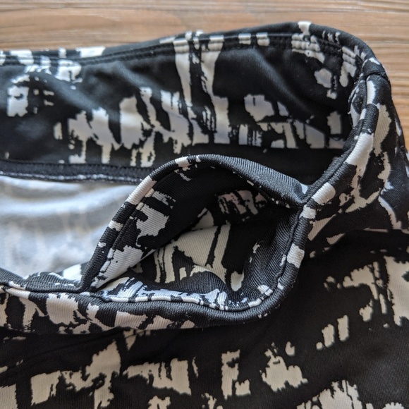 Calvin Klein Performance capri workout pants - Picture 2 of 6